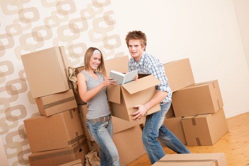Compact moving team handling a flat move in Dalston